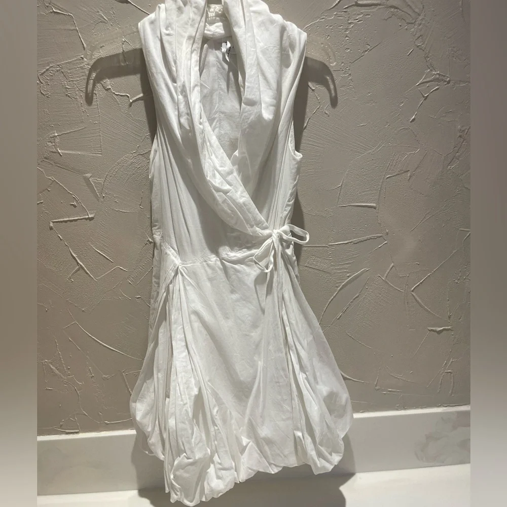 Elan white wrap dress - Picture 2 of 10